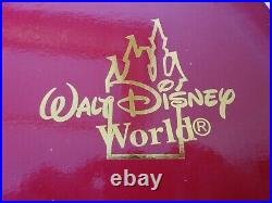 WALT DISNEY WORLD Official Pin Trading 2002 LIMITED EDITION 1000 RARE