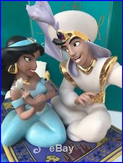 Walt Disney Classic Collection WDCC A Whole New World Aladdin & Jasmine 698/1992