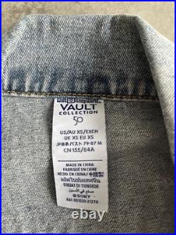 Walt Disney World 50th Anniversary Vault Collection Retro Denim Mickey Gilet Walt Disney World 50th Anniversary Vault Collection Retro Denim Mickey Gilet