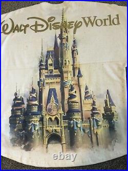 Walt Disney World Castle Spirit Jersey 50th Anniversary XLarge New Glitter