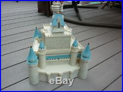 Walt Disney World Cinderella's Castle Playset & Accessories Lights Sounds