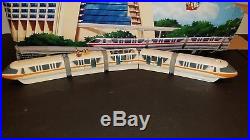 Walt Disney World Contemporary Resort And Monorail Playset