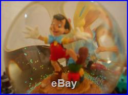 Walt Disney World Disney Share A Dream Snowglobe Snow White Pinocchio Musical