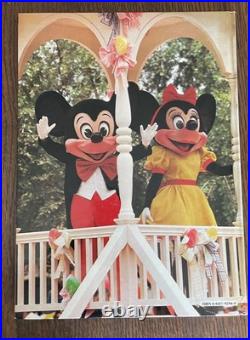 Walt Disney World Foreign Books 1979 Walt Disney World Foreign Books 1979