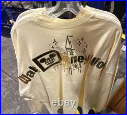 Walt Disney World Gold Castle Glitter Adult Large Spirit Jersey NWT New Walt Disney World Gold Castle Glitter Adult Large Spirit Jersey NWT New