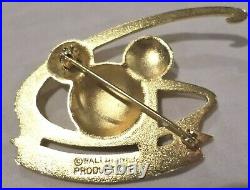 Walt Disney World Guest Relations Mickey Mouse Icon Globe Cast Costume Pin
