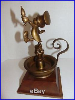 Walt Disney World Jiminy Cricket 30 Years Of Service Statue Award