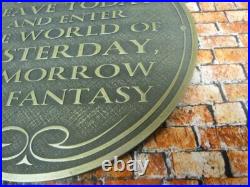 Walt Disney World Magic Kingdom entranceway plaque Black / Brass