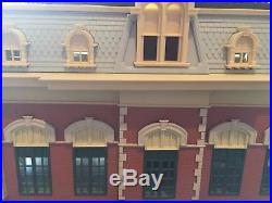Walt Disney World Main Street Train Station HO or O Scale, WDW Monorail Playset