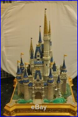 Walt Disney World Medium Big Figure Cinderella Castle