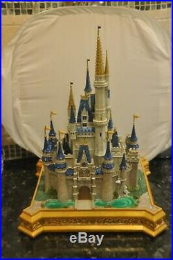Walt Disney World Medium Big Figure Cinderella Castle