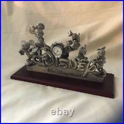 Walt Disney World Mickey Minnie Daisy Goofy Pewter Table Desk Watch Figurines