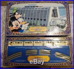 Walt Disney World Monorail & Contemporary Resort Accessory Theme Park Collection