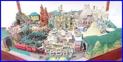 Walt Disney World My Disneyland Diorama Model Set Miniature DeAGOSTINI Figure