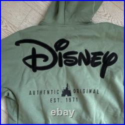 Walt Disney World Official Sweatshirt Zip up Size XLarge Green Size XL