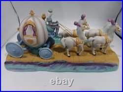Walt Disney World Park Porcelain Cinderella Horse Carriage Coach Figurine RARE