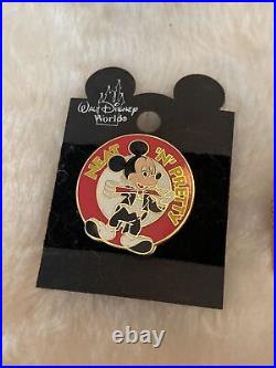 Walt Disney World Pin Lot Aulani Stitch Mickey Hoop Dee Doo Plus