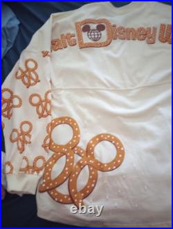 Walt Disney World Pretzel Spirit Jersey Medium Walt Disney World Pretzel Spirit Jersey Medium