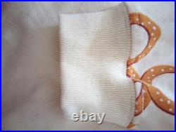 Walt Disney World Pretzel Spirit Jersey Medium Walt Disney World Pretzel Spirit Jersey Medium