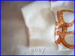 Walt Disney World Pretzel Spirit Jersey Medium Walt Disney World Pretzel Spirit Jersey Medium