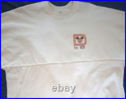 Walt Disney World Pretzel Spirit Jersey Medium Walt Disney World Pretzel Spirit Jersey Medium