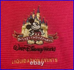 Walt Disney World RARE Liquidation Events Staff T Shirt Theme Parks Size Small