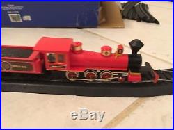 Walt Disney World R. R. Railroad HO Scale Model Toy Train Set Complete With Box