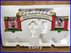 Walt Disney World Resort Archway Sign Monorail Playset Accessories Mickey Minnie
