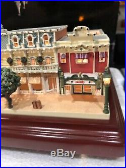 Walt Disney World Resort Emporium Miniature by Olszewski New First Edition