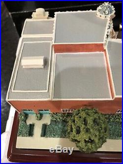 Walt Disney World Resort Emporium Miniature by Olszewski New First Edition