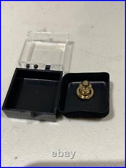 Walt Disney World Resort Operating Participant Service Award Pin 1 Year Wdw Rare