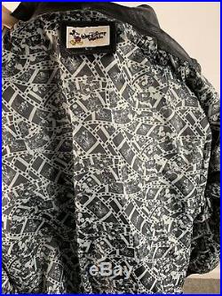 Walt Disney World Size L 75 Years with Mickey Leather Jacket Black / Grey 2003