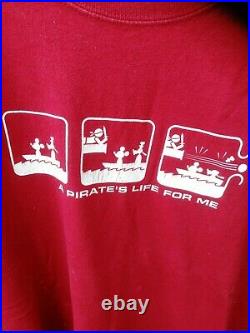 Walt Disney World Souvenir Theme Park T-Shirt Pirates Of The Caribbean Ride