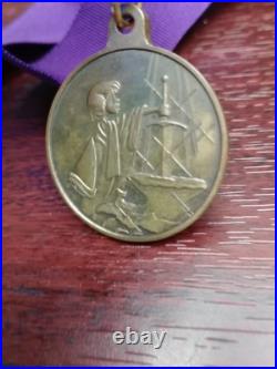 Walt Disney World Sword In The Stone Temporary Ruler Of The Realm Medal RARE Walt Disney World Sword In The Stone Temporary Ruler Of The Realm Medal RARE