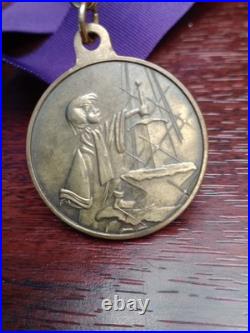 Walt Disney World Sword In The Stone Temporary Ruler Of The Realm Medal RARE Walt Disney World Sword In The Stone Temporary Ruler Of The Realm Medal RARE