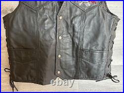 Walt Disney World Vintage Pirate Crew Magic Kingdom Leather Moto Vest Size Large