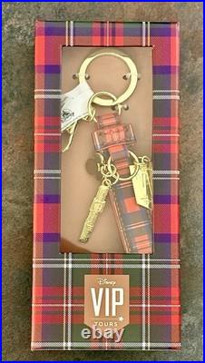 Walt Disney World (WDW) VIP Tours Exclusive Plaid Keychain New In Box With Tags