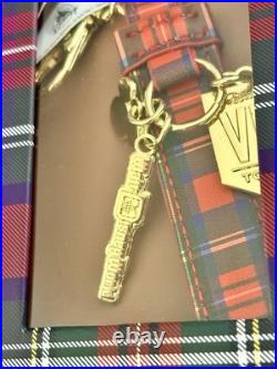 Walt Disney World (WDW) VIP Tours Exclusive Plaid Keychain New In Box With Tags