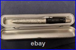 Walt Disney World Year 2000 Vendor Award Executive Pen Millenium Rare Cast Walt Disney World Year 2000 Vendor Award Executive Pen Millenium Rare Cast